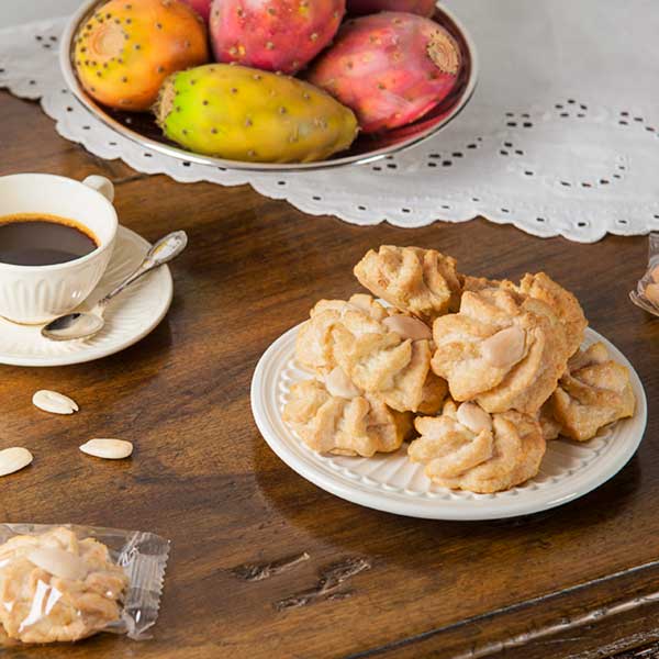 Ricci with almonds - Tumminello 